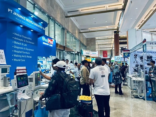 东南亚各国（如印尼、越南、泰国、马来西亚）医疗市场规模及增速对比如何？